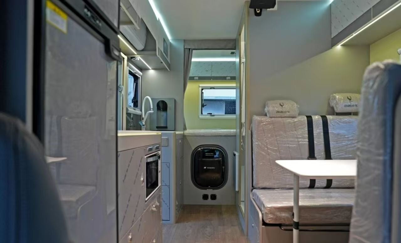 Volare 700P Expedition 6 Berth Motorhome